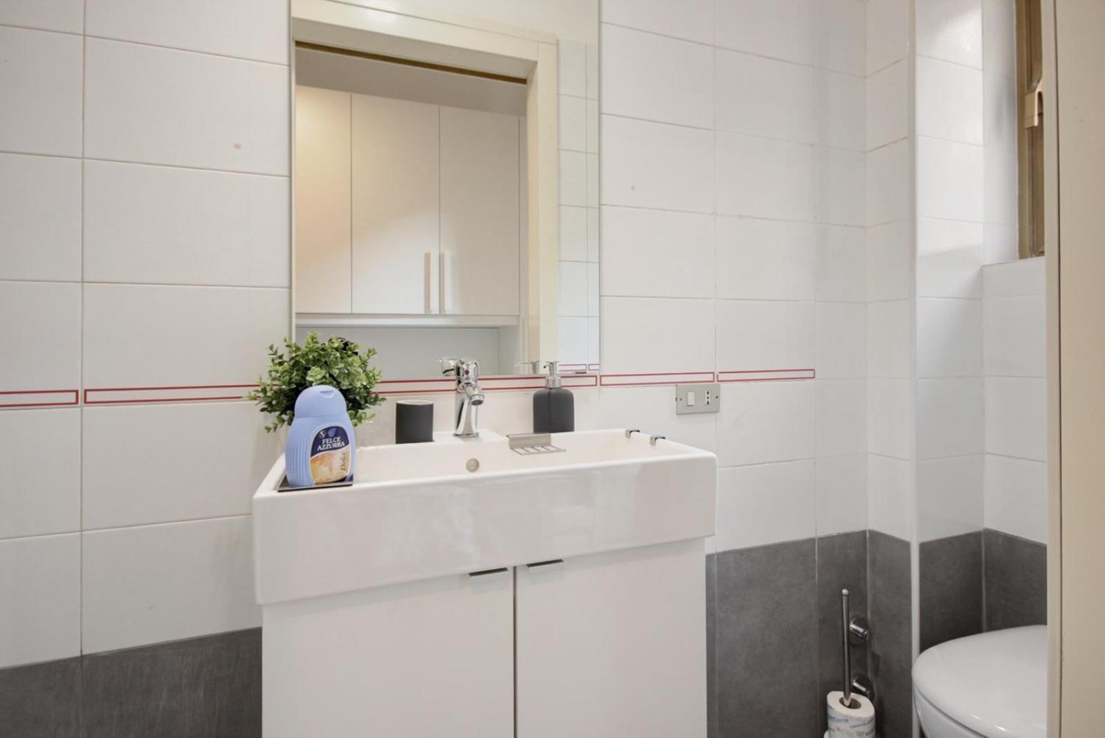 Milanrentals - Violetta